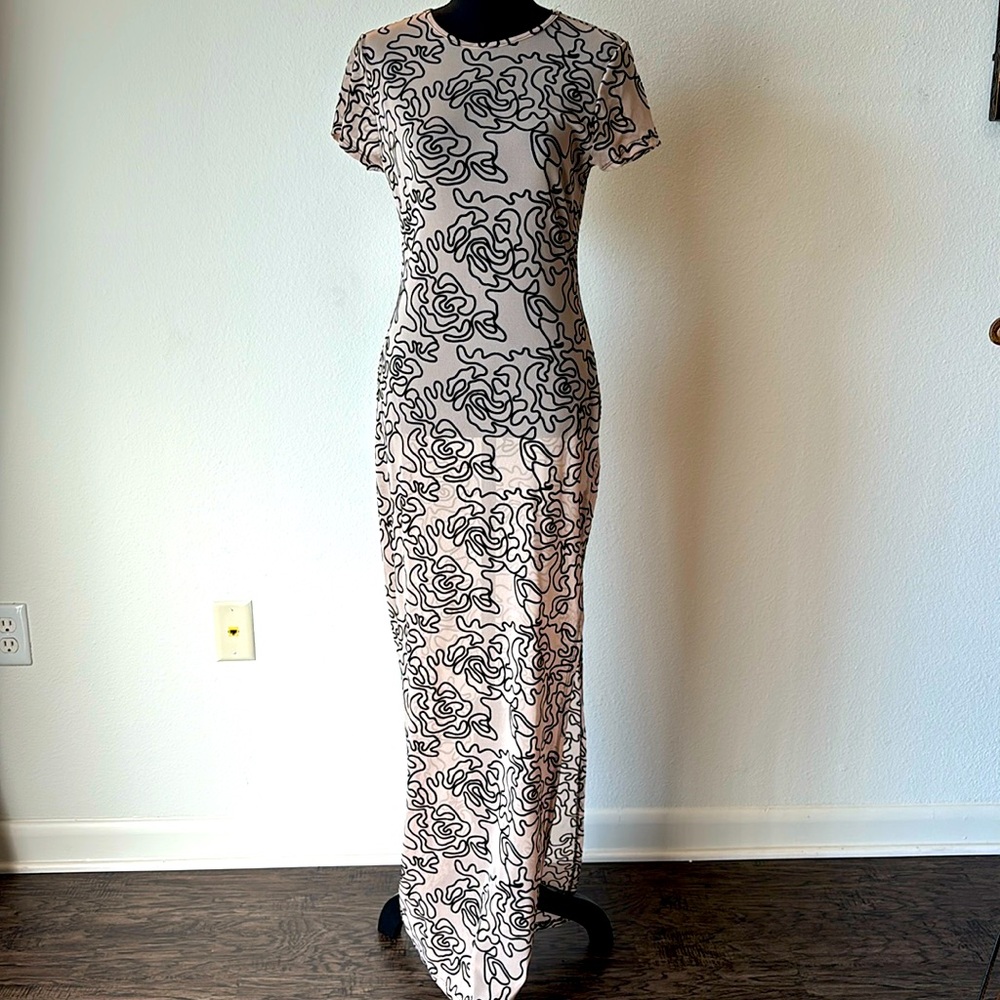 Womens Long Maxi Dress Taupe/Black, Beautiful Pattern